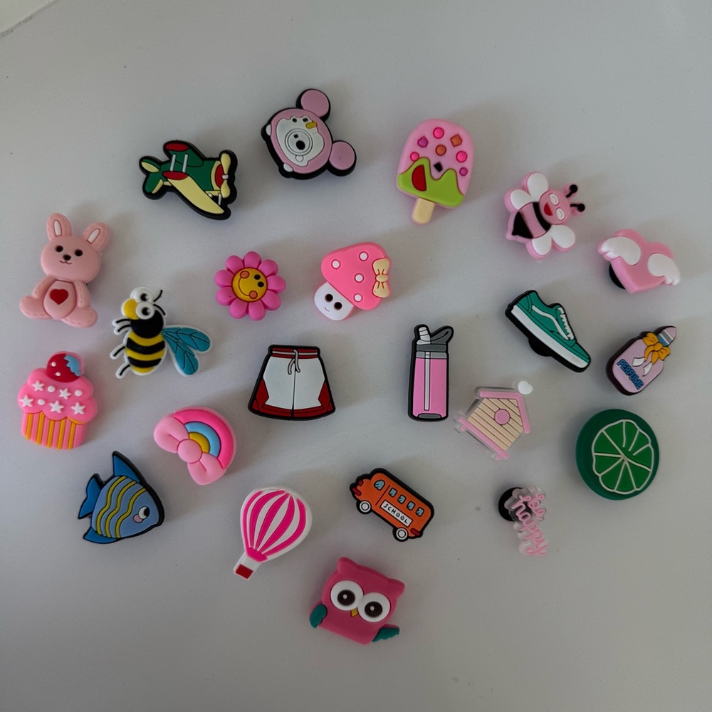 Colorful Shoe Charms Set